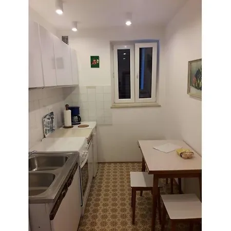 Kocevar Comfortable Πορτορόζ